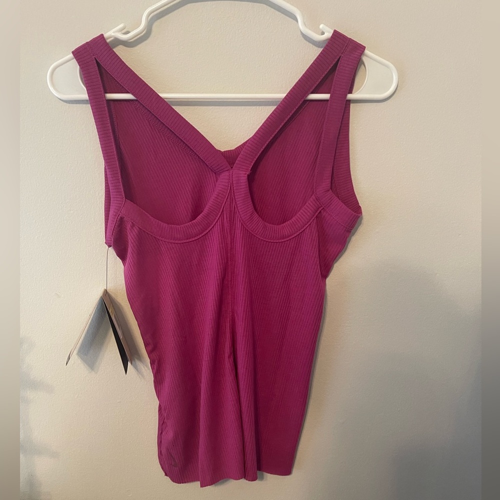 NIKE yoga workout tank